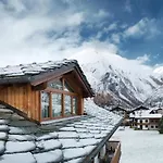 Montana & Spa, By R Collection La Thuile