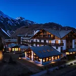Montana & Spa, By R Collection Hotel 5*