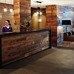 Montana & Spa, By R Collection Hotel