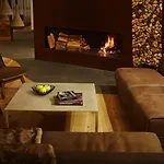 酒店 Montana & Spa, By R Collection 5*