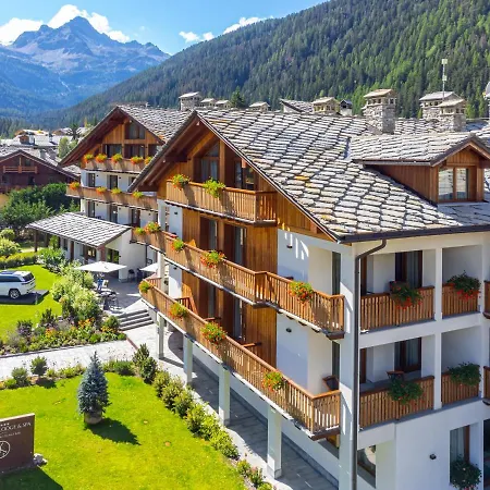 Montana & Spa, By R Collection Hotel