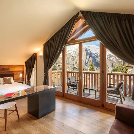 Montana & Spa, By R Collection La Thuile