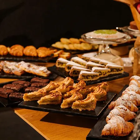 Montana & Spa, By R Collection Hotel