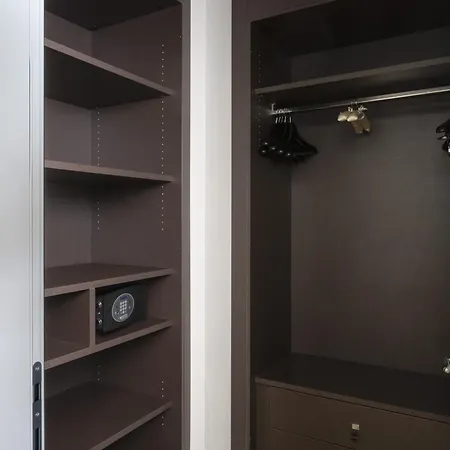 ホテル Montana & Spa, By R Collection