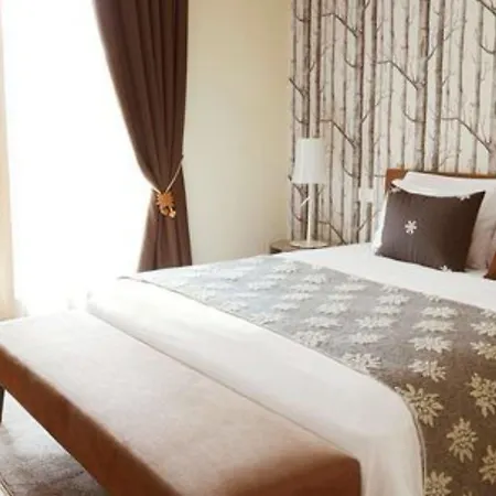 Montana & Spa, By R Collection Hotel 5*