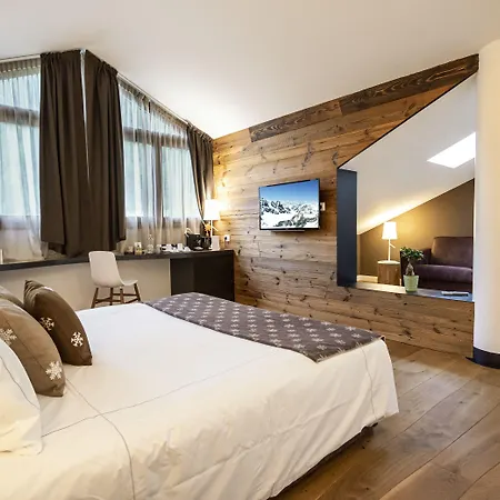 Montana & Spa, By R Collection 5*