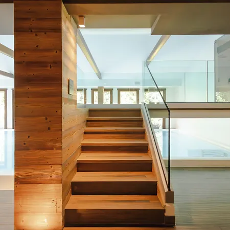 Montana & Spa, By R Collection La Thuile