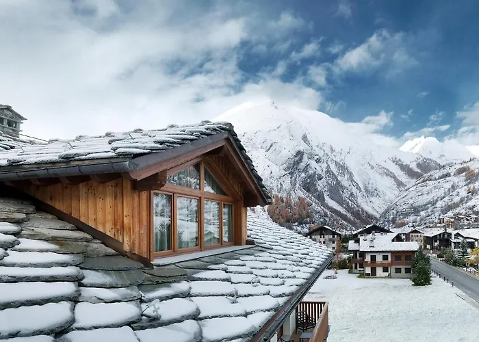 Montana & Spa, By R Collection La Thuile