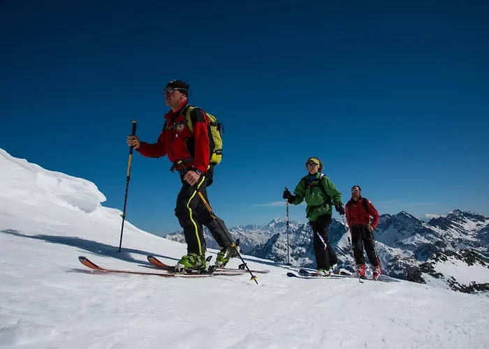 Montana & Spa, By R Collection