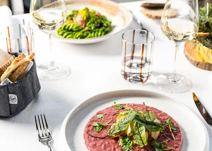 Montana & Spa, By R Collection La Thuile