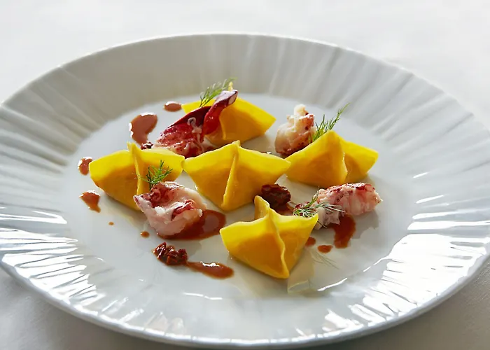 Montana & Spa, By R Collection